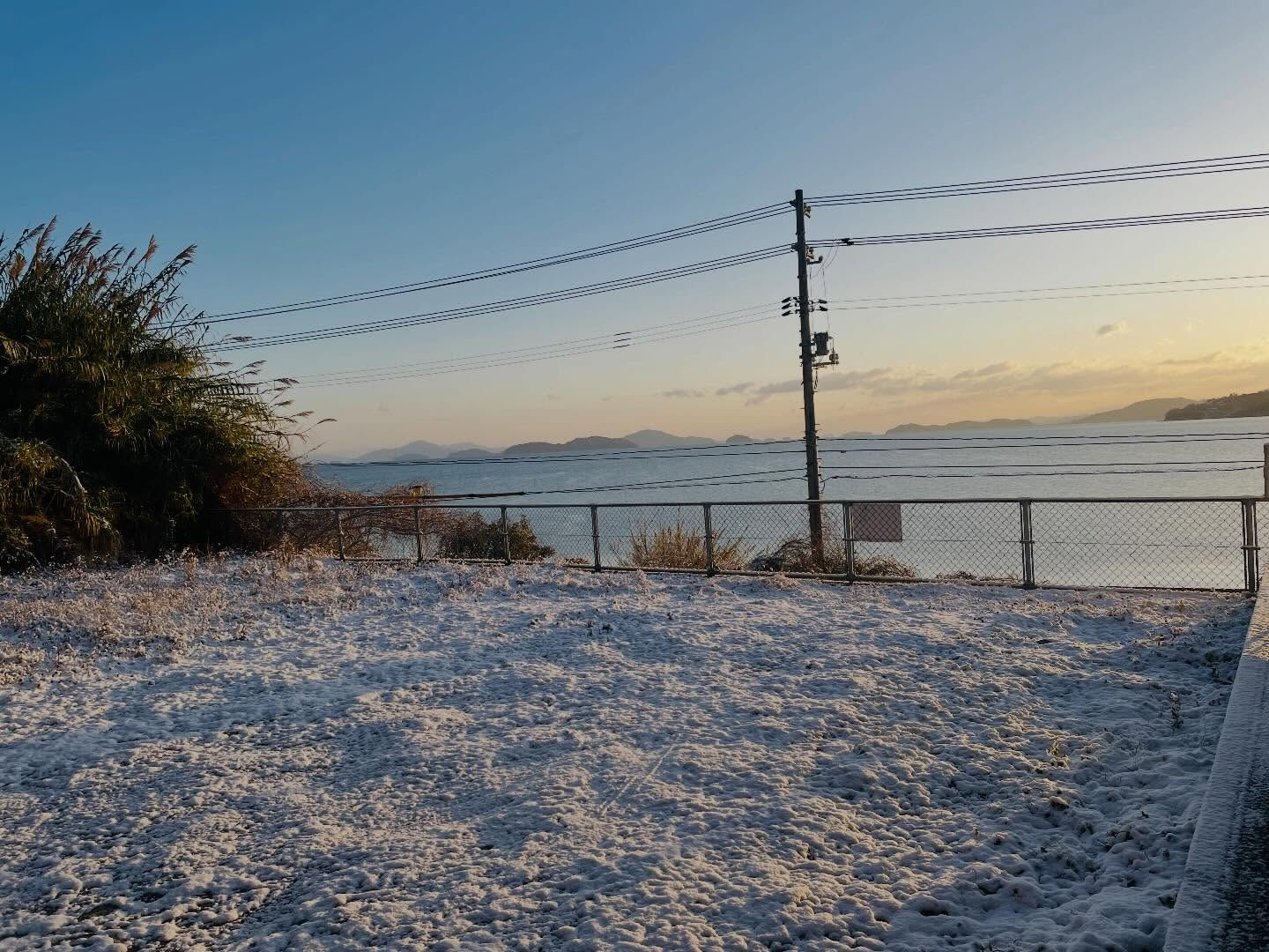 雪が止んで、爽やかな朝を迎えました☀️